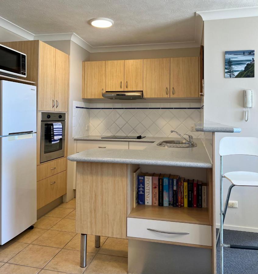 Apartment Eden Tower Gold Coast